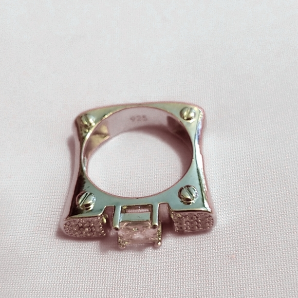 Sz 9 Unisex Zirconia Diamond Filled Ring - Picture 4 of 5